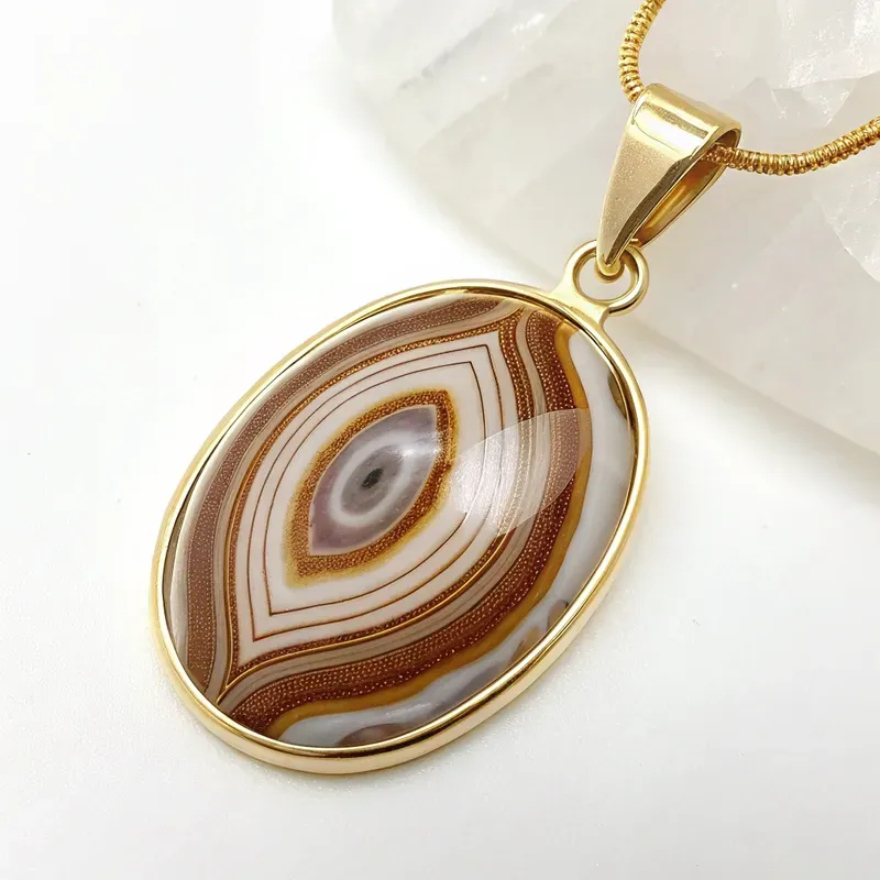 Bull's eye stone
